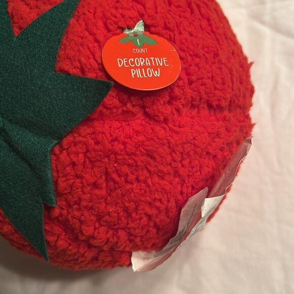 Target Red & Green Set of 2 Decorative Pillow - Picture 8 of 8